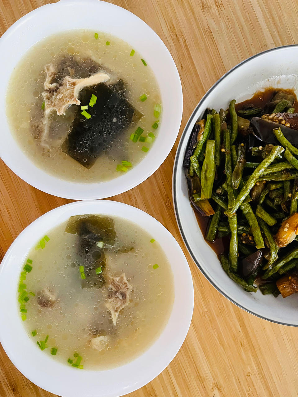 韩式清炖牛尾汤