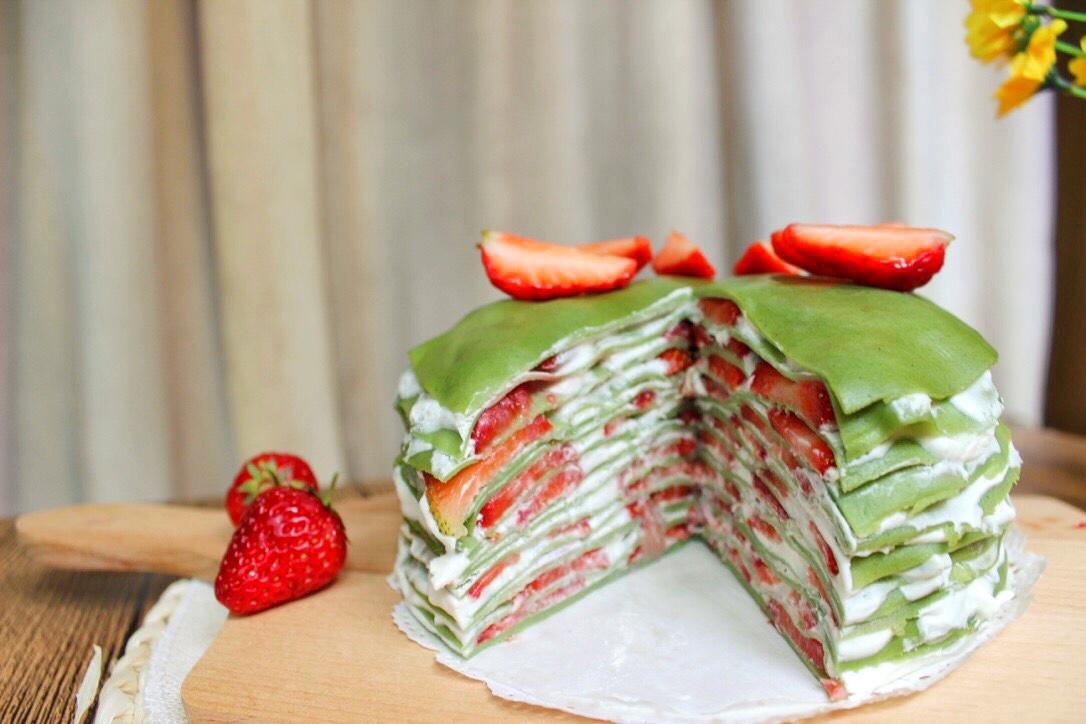 草莓抹茶千层蛋糕