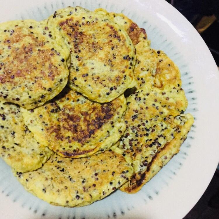 葱香藜麦蛋饼 宝宝辅食食谱