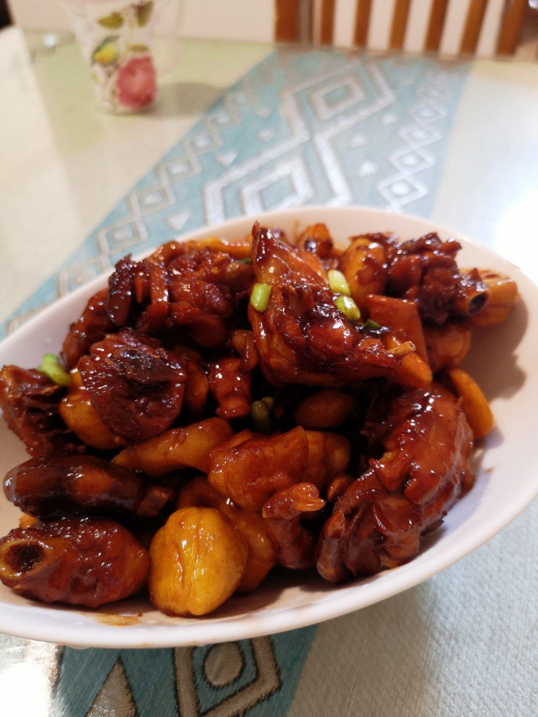 板栗烧鸡家常简单版！