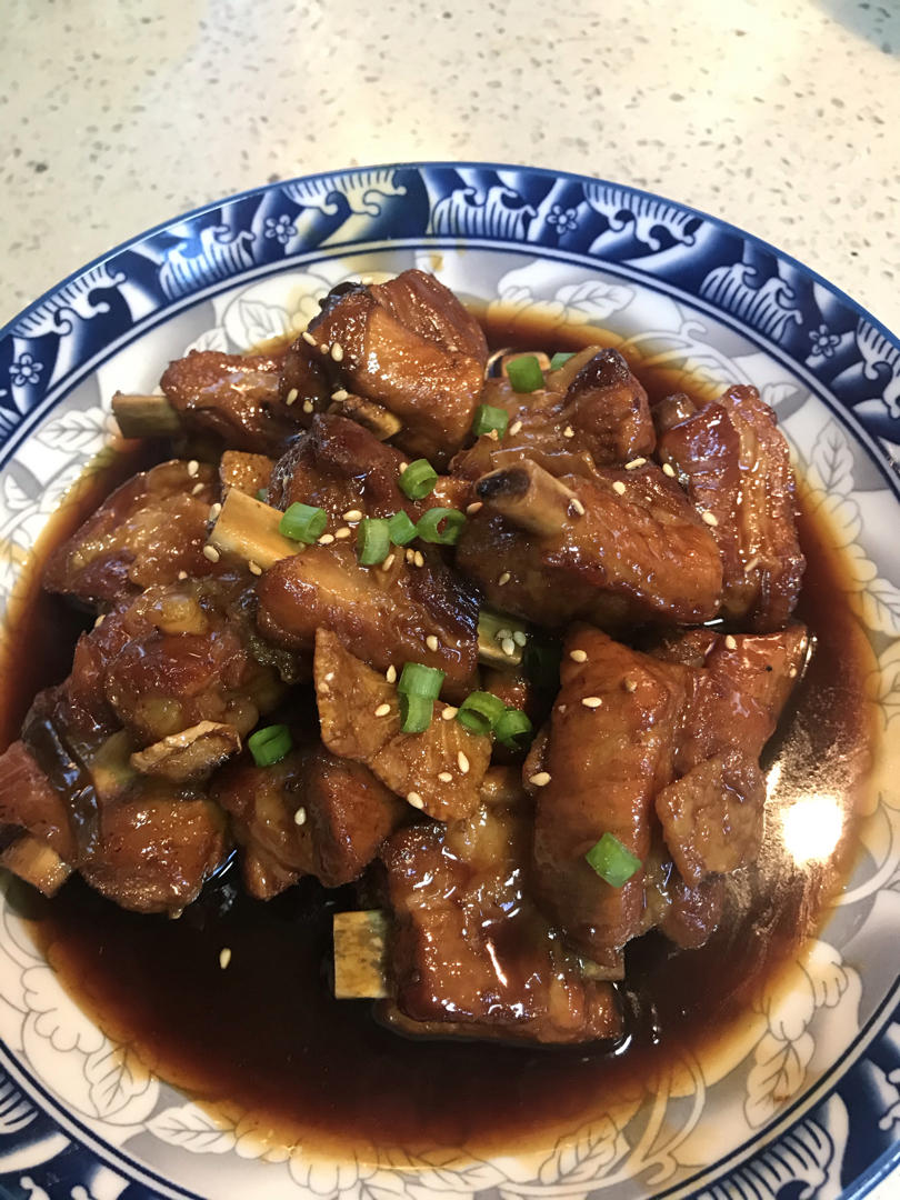 目的吃饱饭做的糖醋排骨