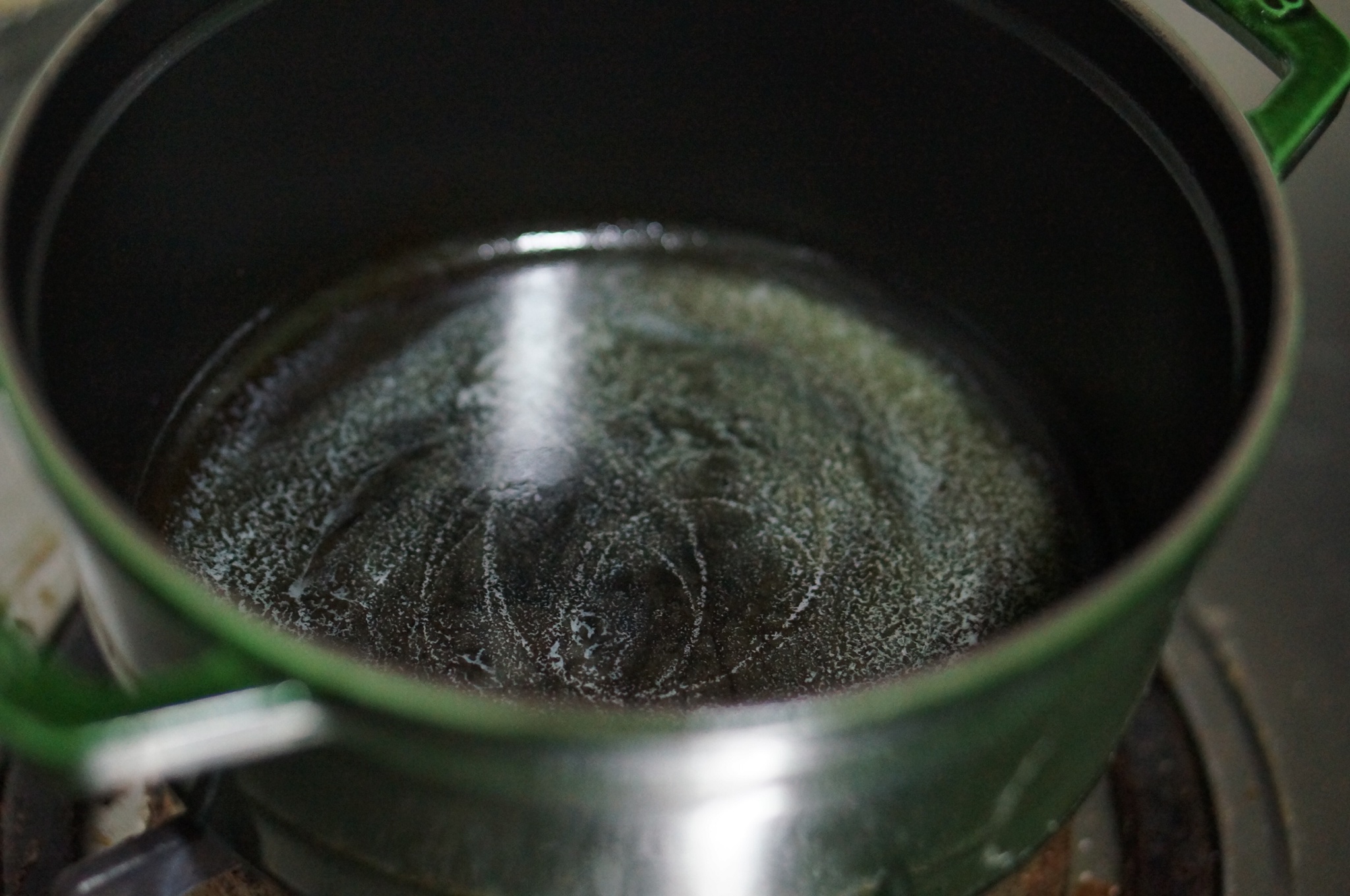 焦糖奶香爆米花～staub珐琅锅食谱的做法 步骤2
