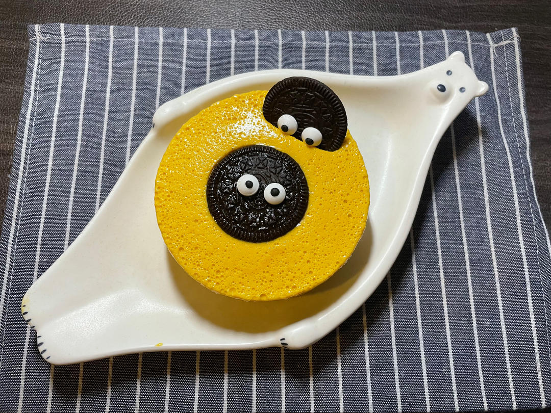 简单粗暴的万圣节南瓜酸奶慕斯