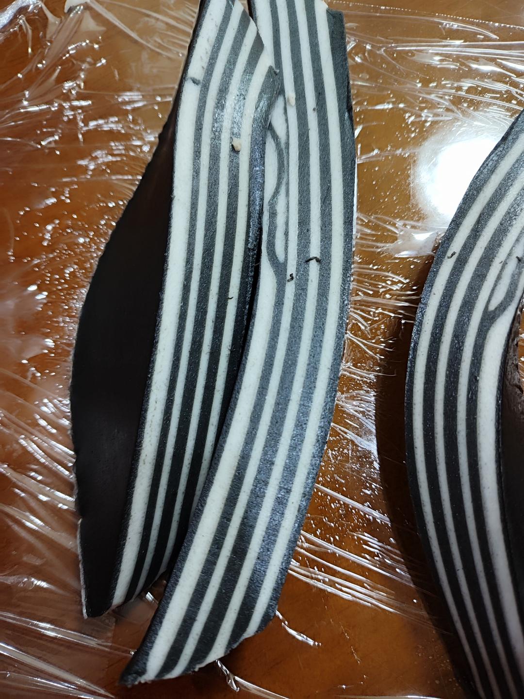 黑芝麻千层马蹄糕