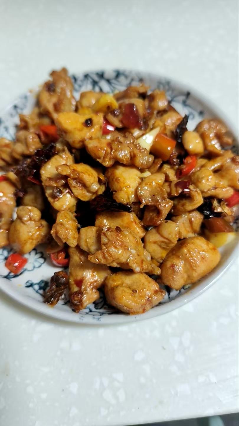 辣子兔（干煸兔）