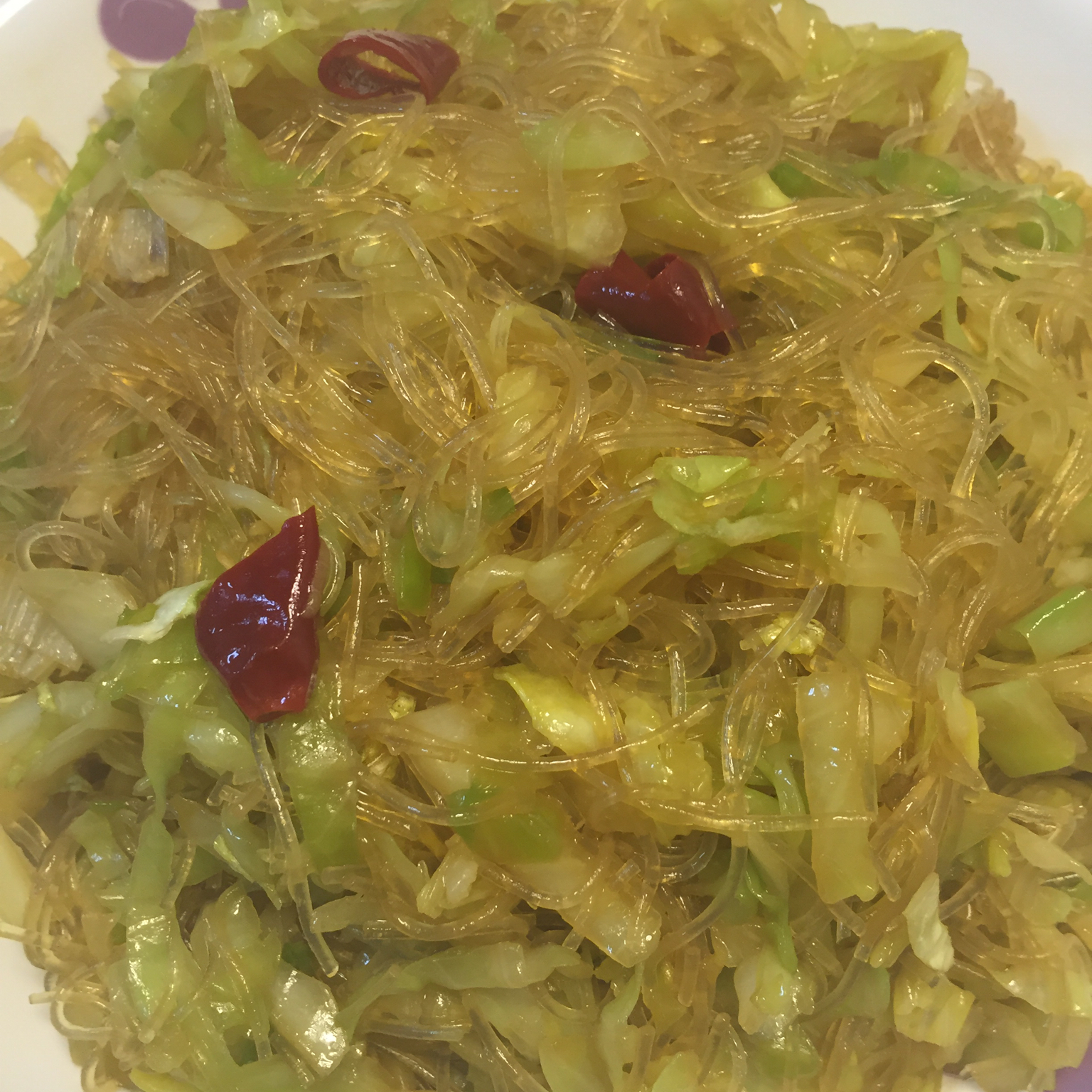 卷心菜炒粉丝 Glass noodles with Cabbage