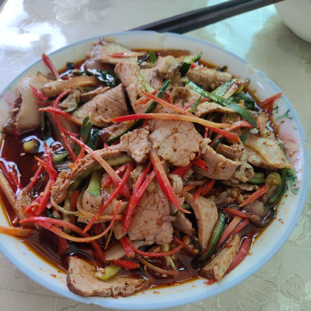 凉拌白肉