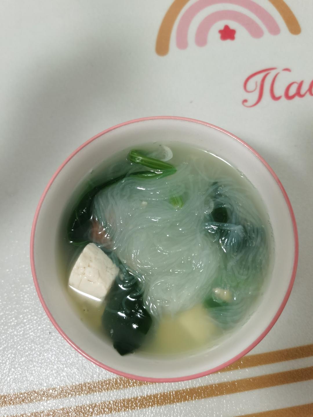 菠菜粉丝豆腐汤