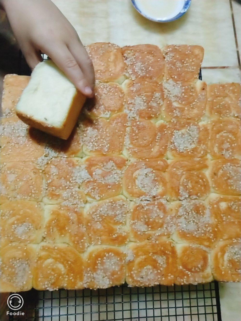 一次发酵脆底蜂蜜小面包