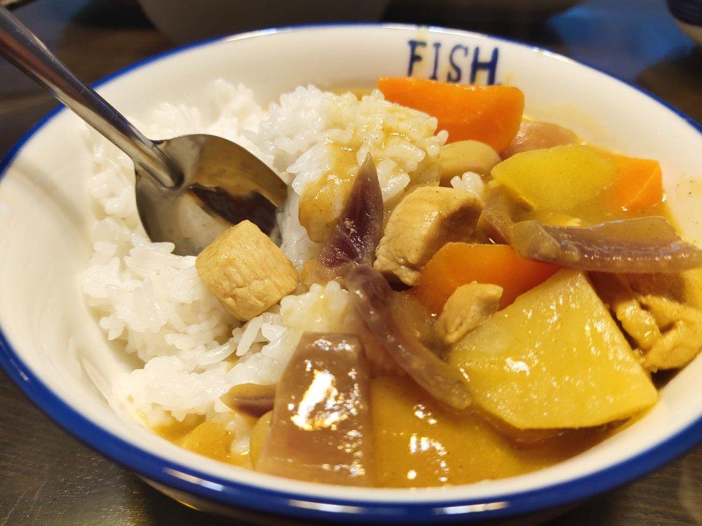 咖喱鸡肉饭