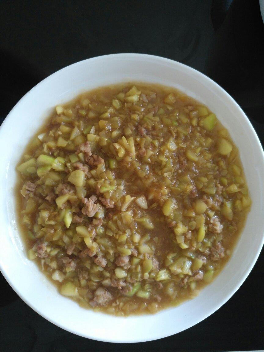 老妈私房菜之西葫芦剁肉末