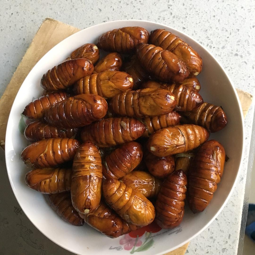 香蒜爆蚕蛹