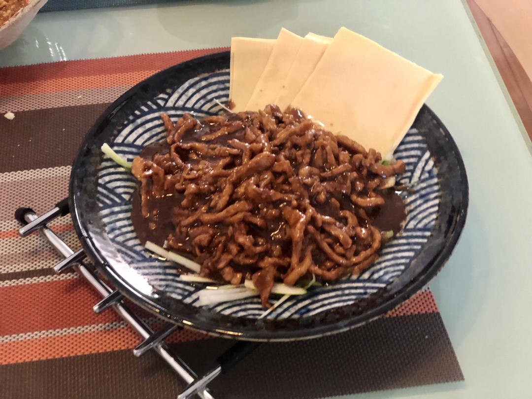 京酱肉丝