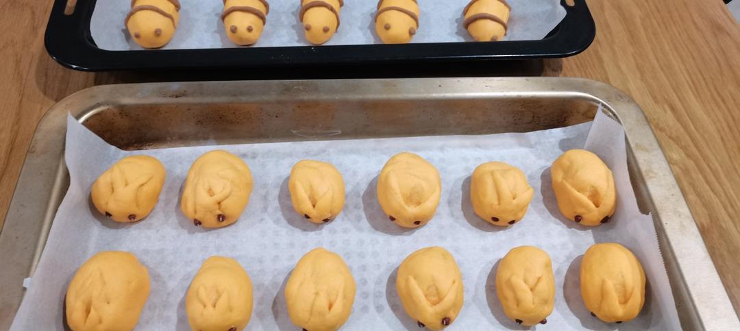 玫瑰、小兔子花样馒头做法