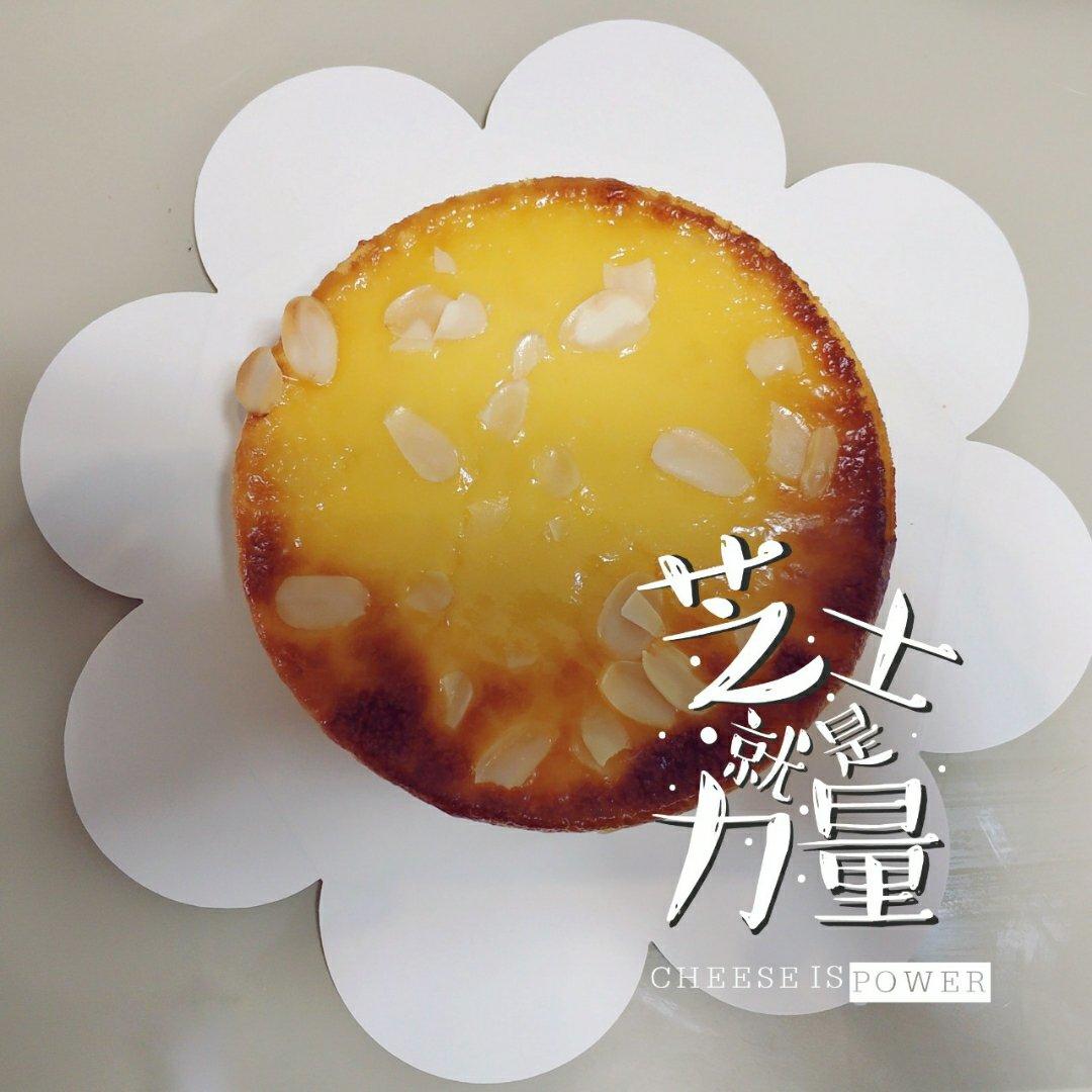 双重芝士岩烧蜂蜜蛋糕 | 岩烧酱+乳酪戚风,完胜岩烧乳酪吐司!