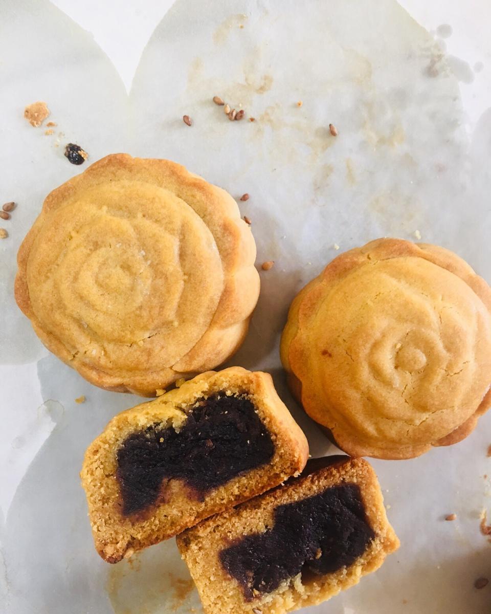 广式豆沙月饼（75克、50克、各种规格都有）