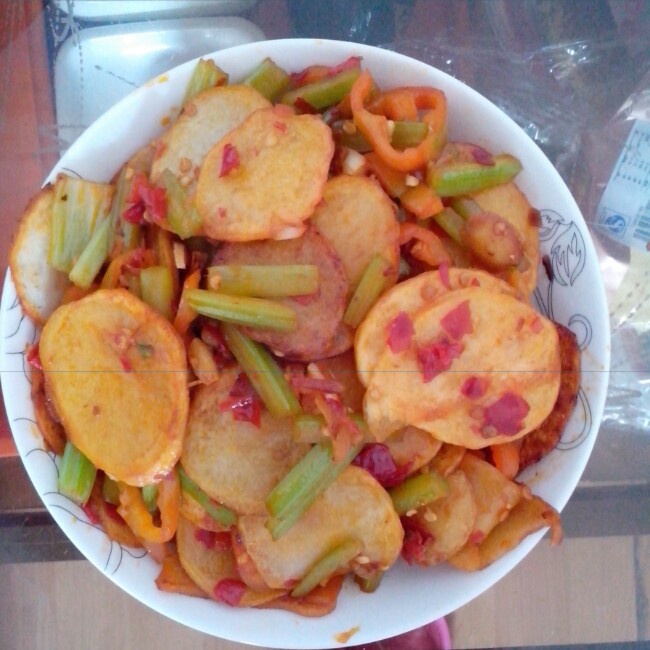 干锅土豆片
