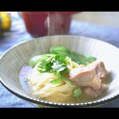 3小时炖煮的台湾高汤牛肉面的做法 步骤4