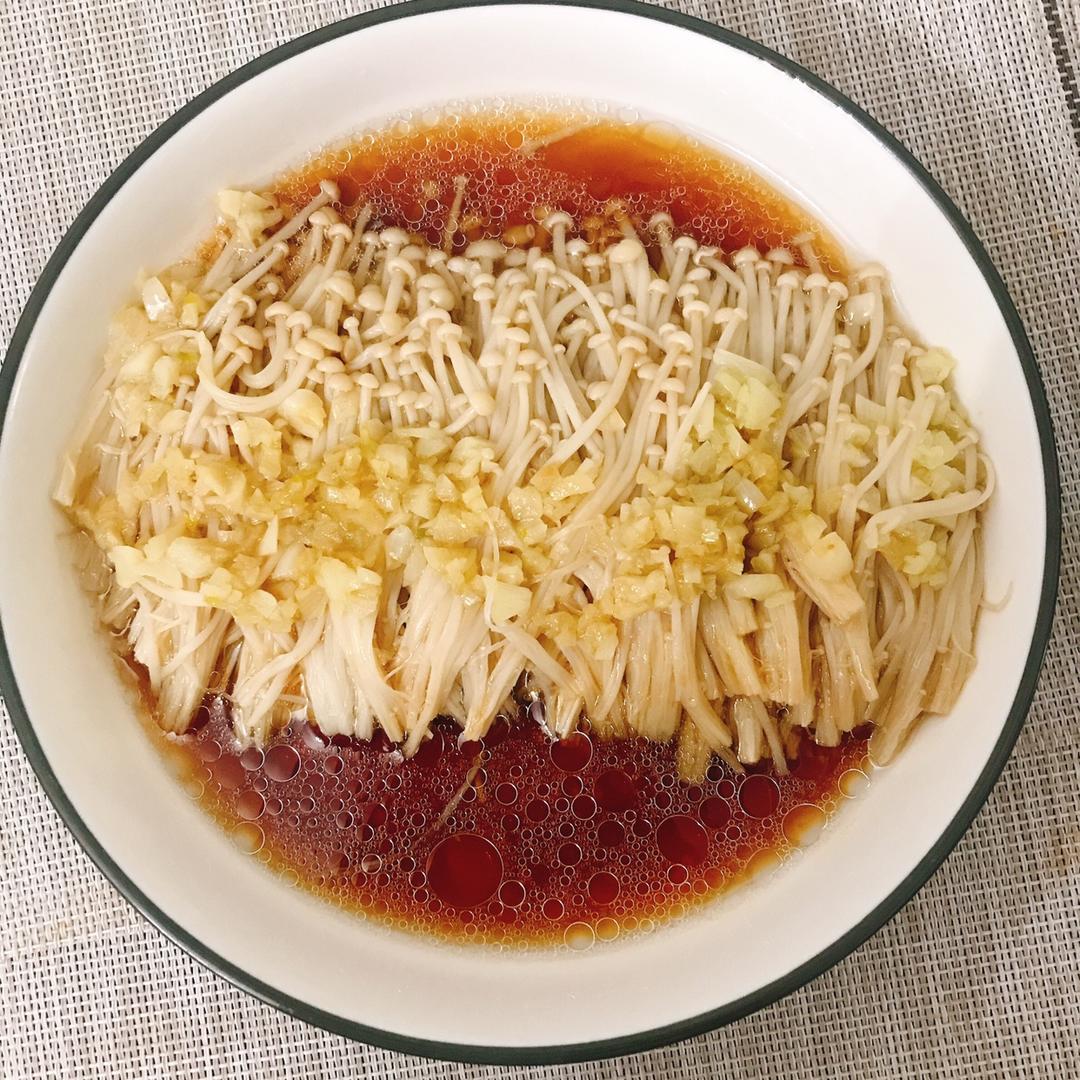 蒜蓉蒸金针菇