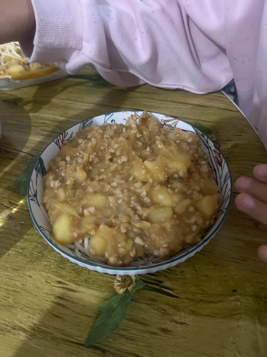 大人小孩爱吃的土豆泥拌面