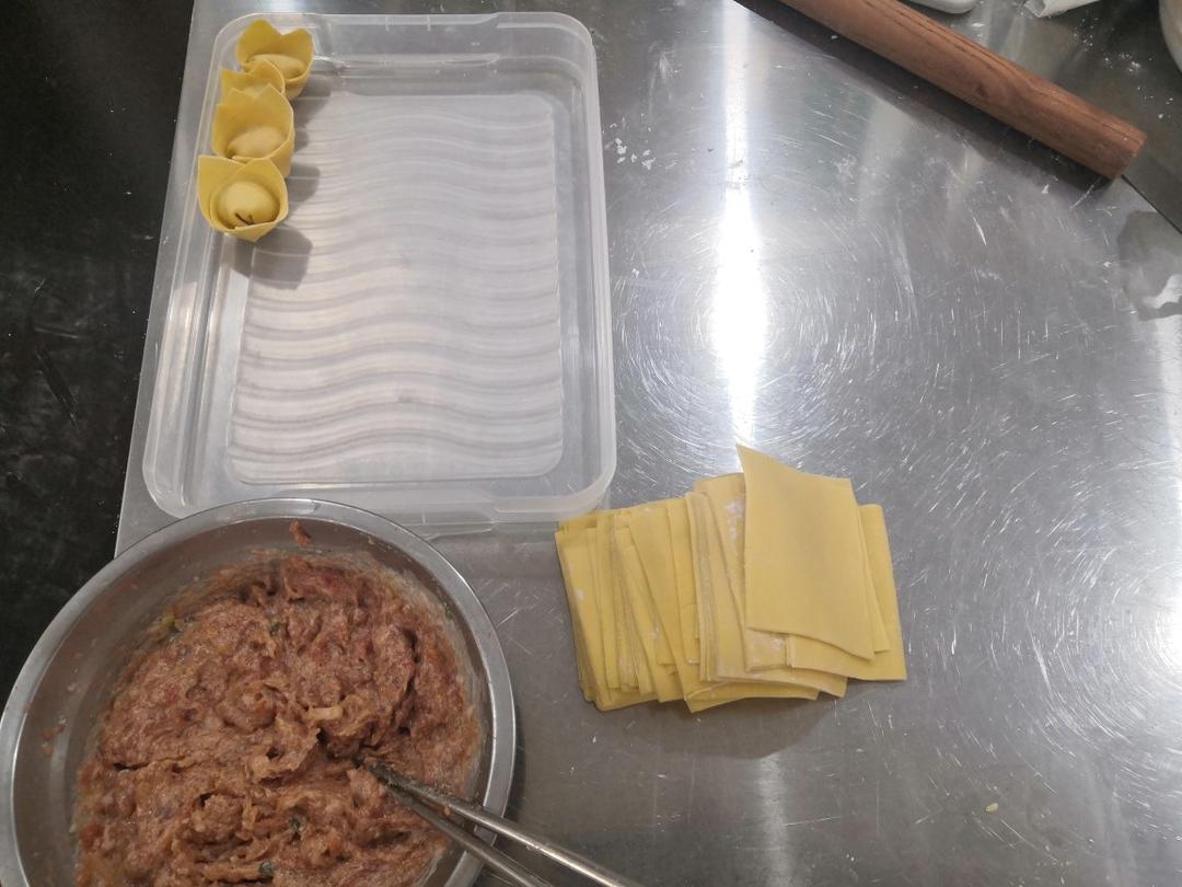 自制南瓜馄饨皮
无盐无蛋宝宝辅食