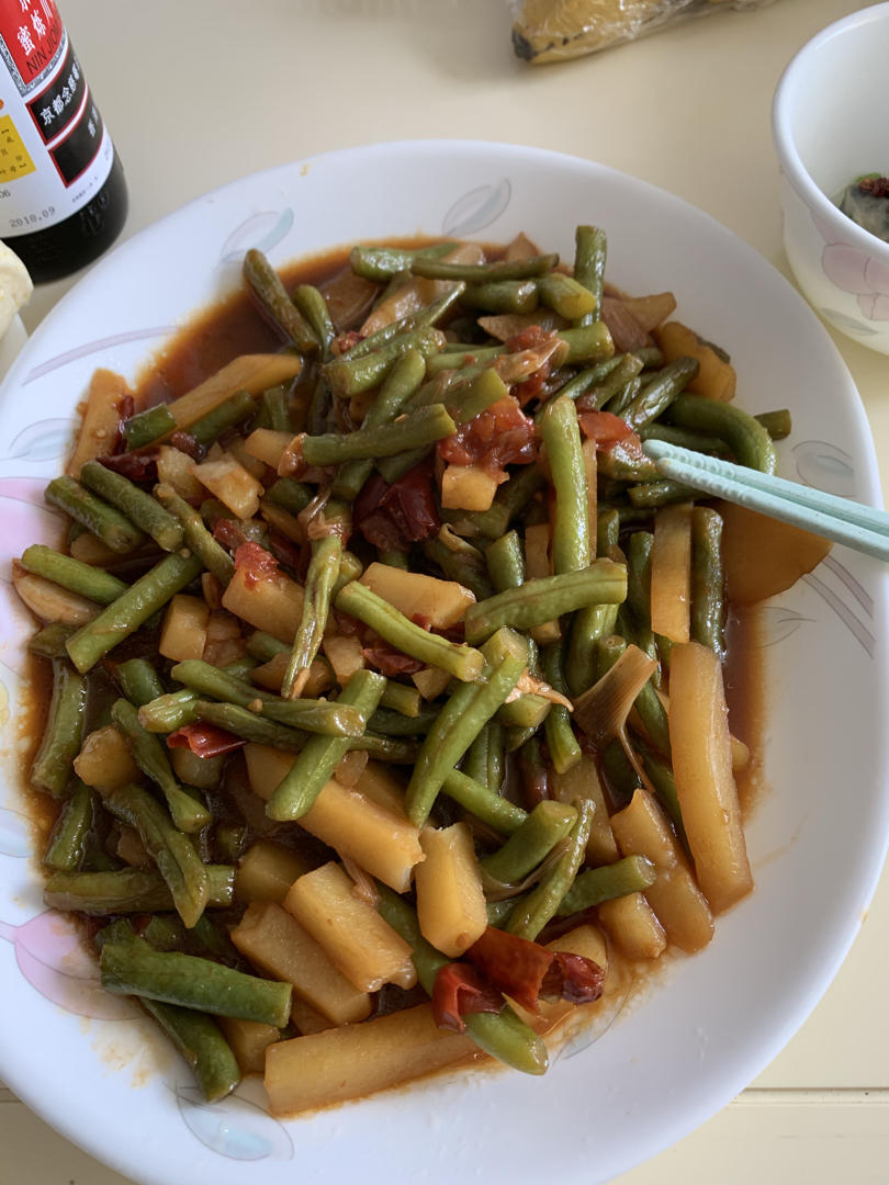 土豆炖豆角