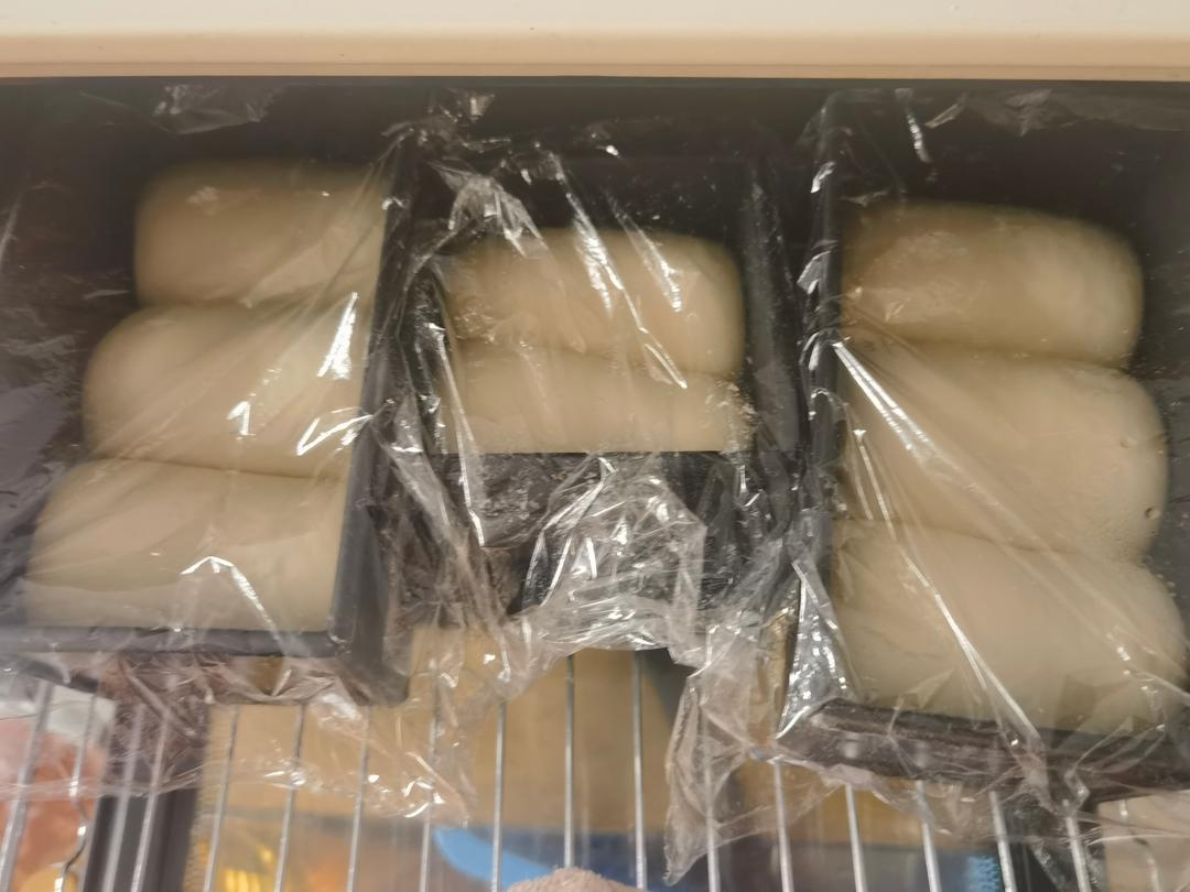 软到拿不起来的生吐司