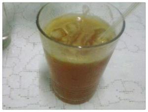 鲜榨苹果汁的做法 步骤2