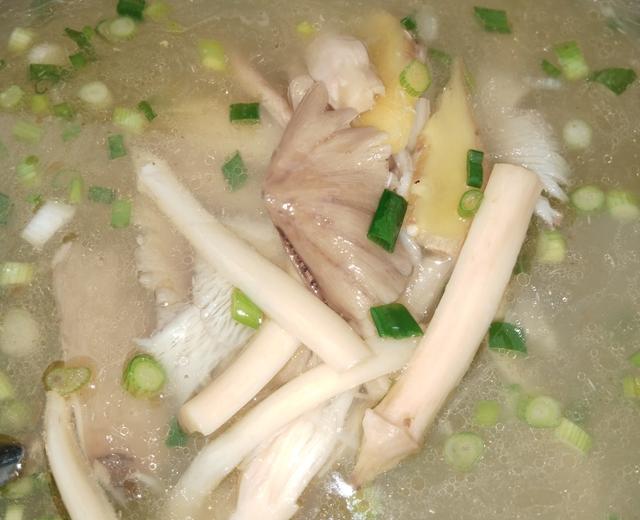 鸡枞菌汤的做法