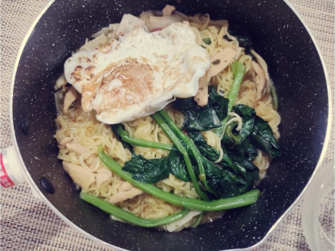 五谷道场酸汤肥牛面