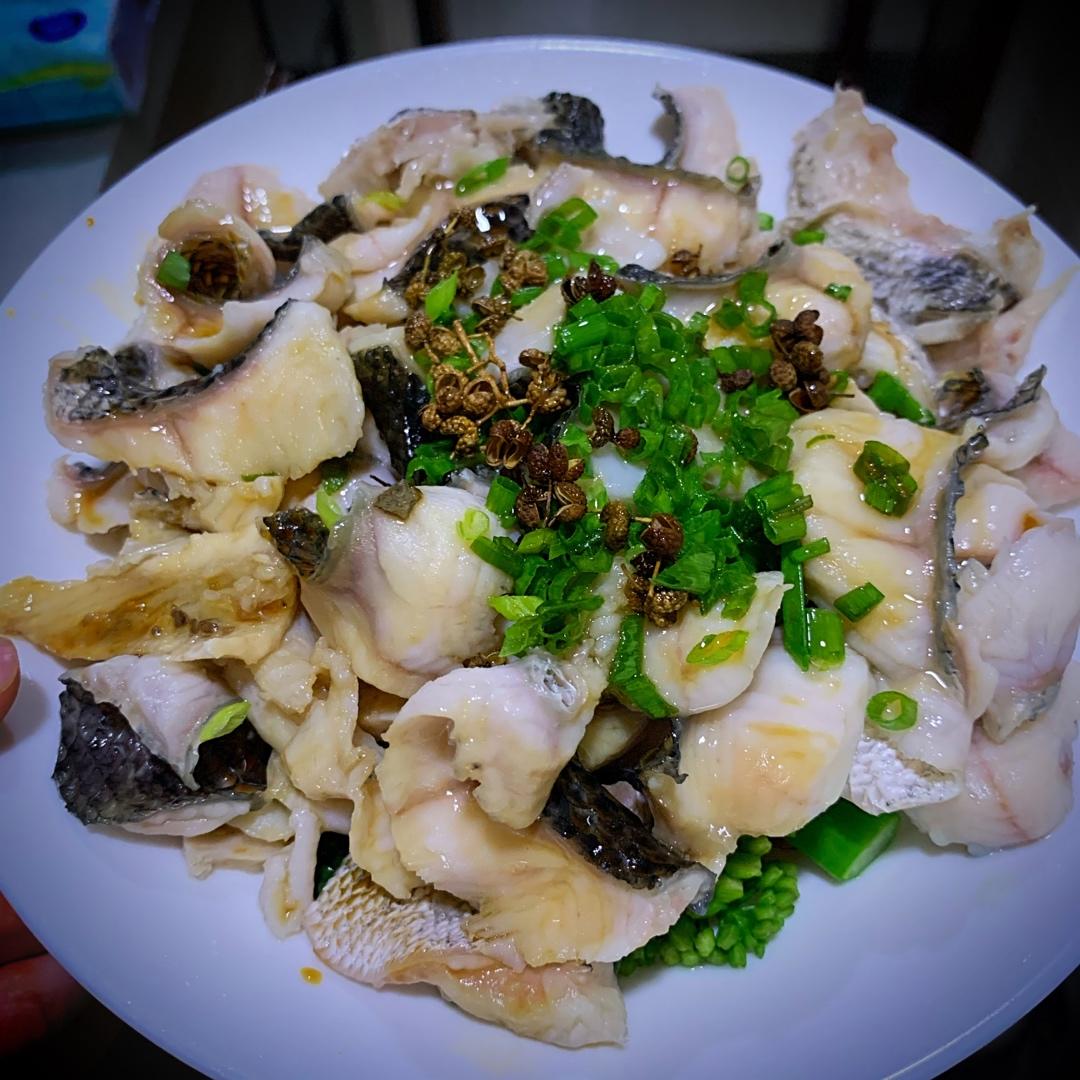 葱油黑鱼片
