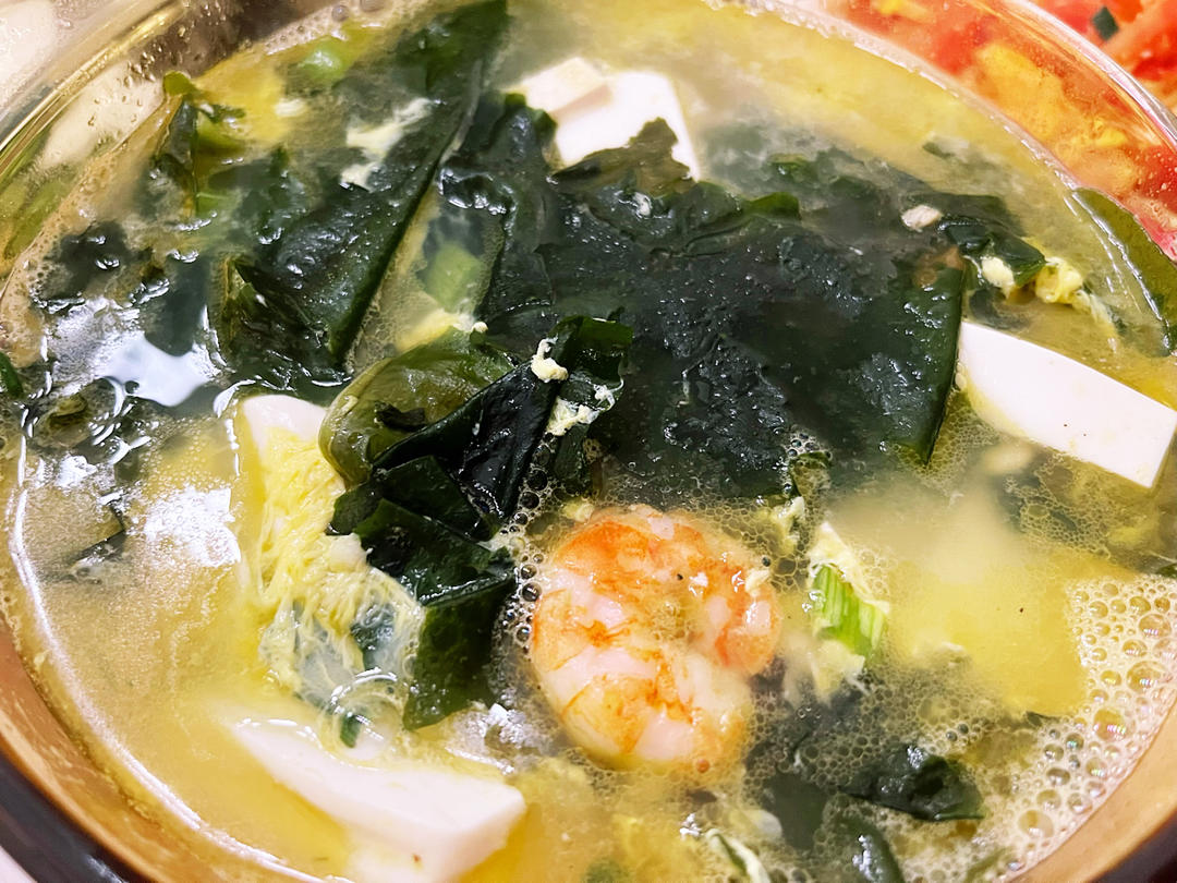 孩子增高汤 | 虾仁豆腐裙带菜汤