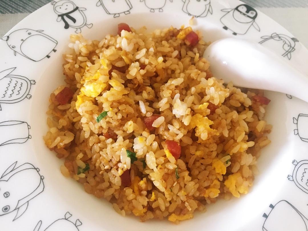 好吃到停不下来的酱油蛋炒饭