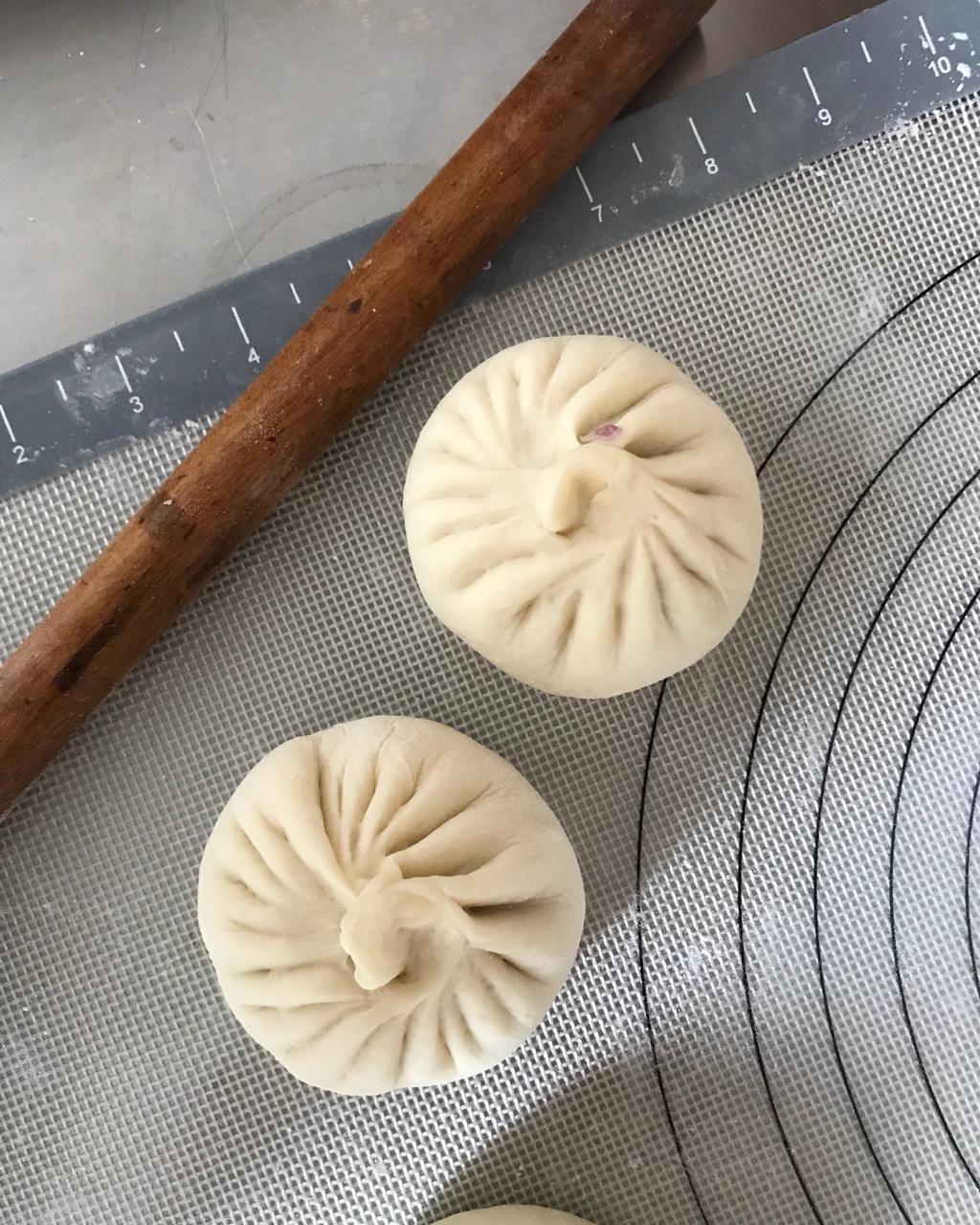 包出有褶子的包子