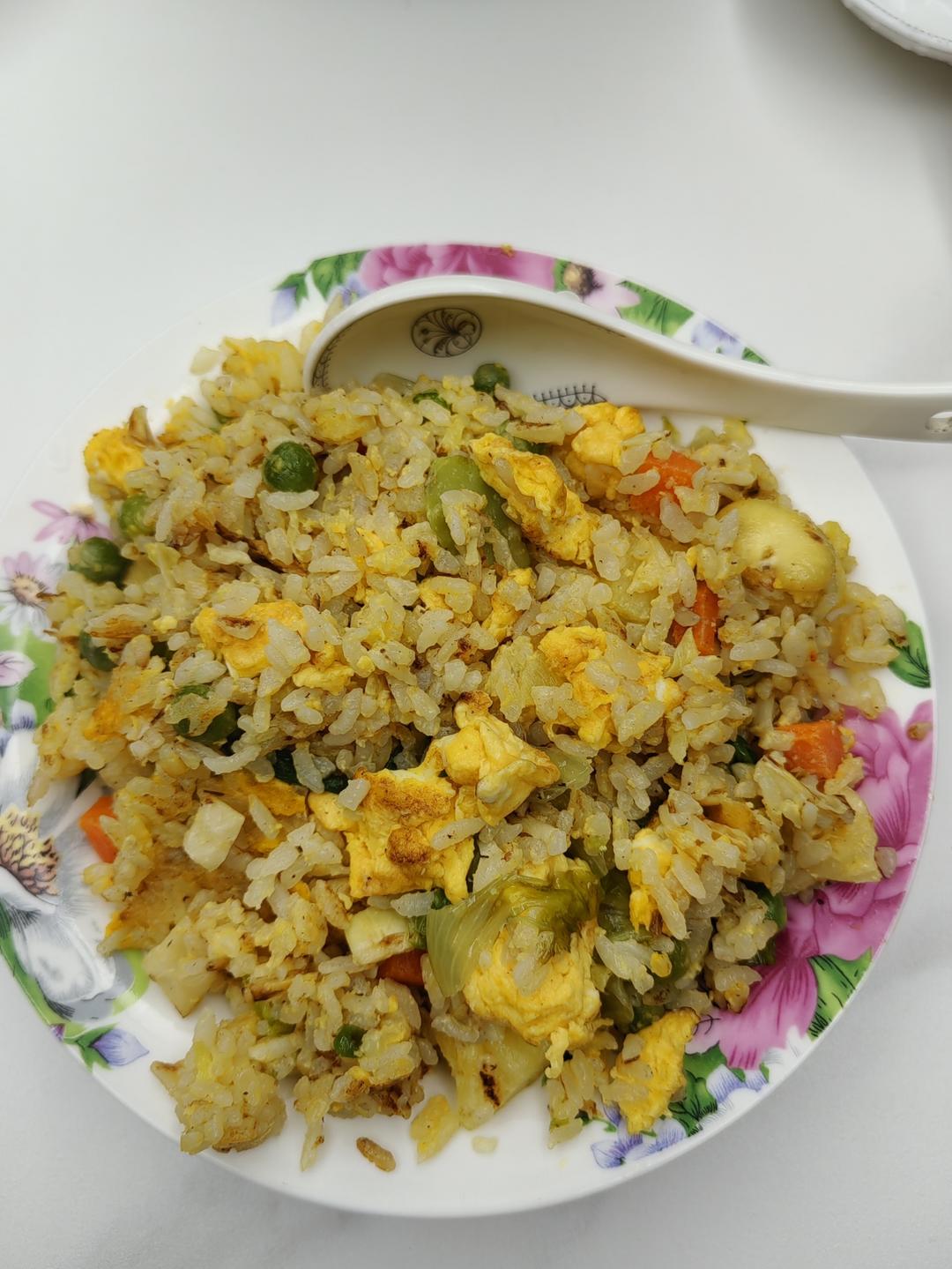 菠萝炒饭
