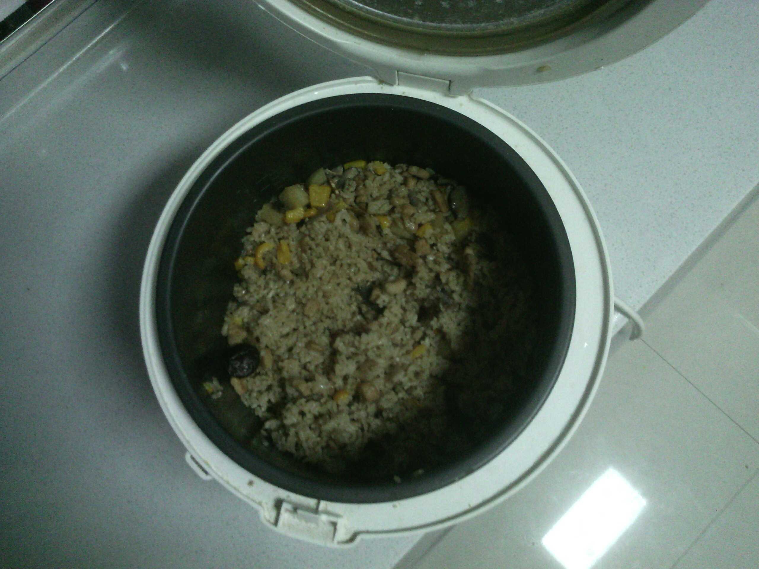 喷香羊肉焖饭