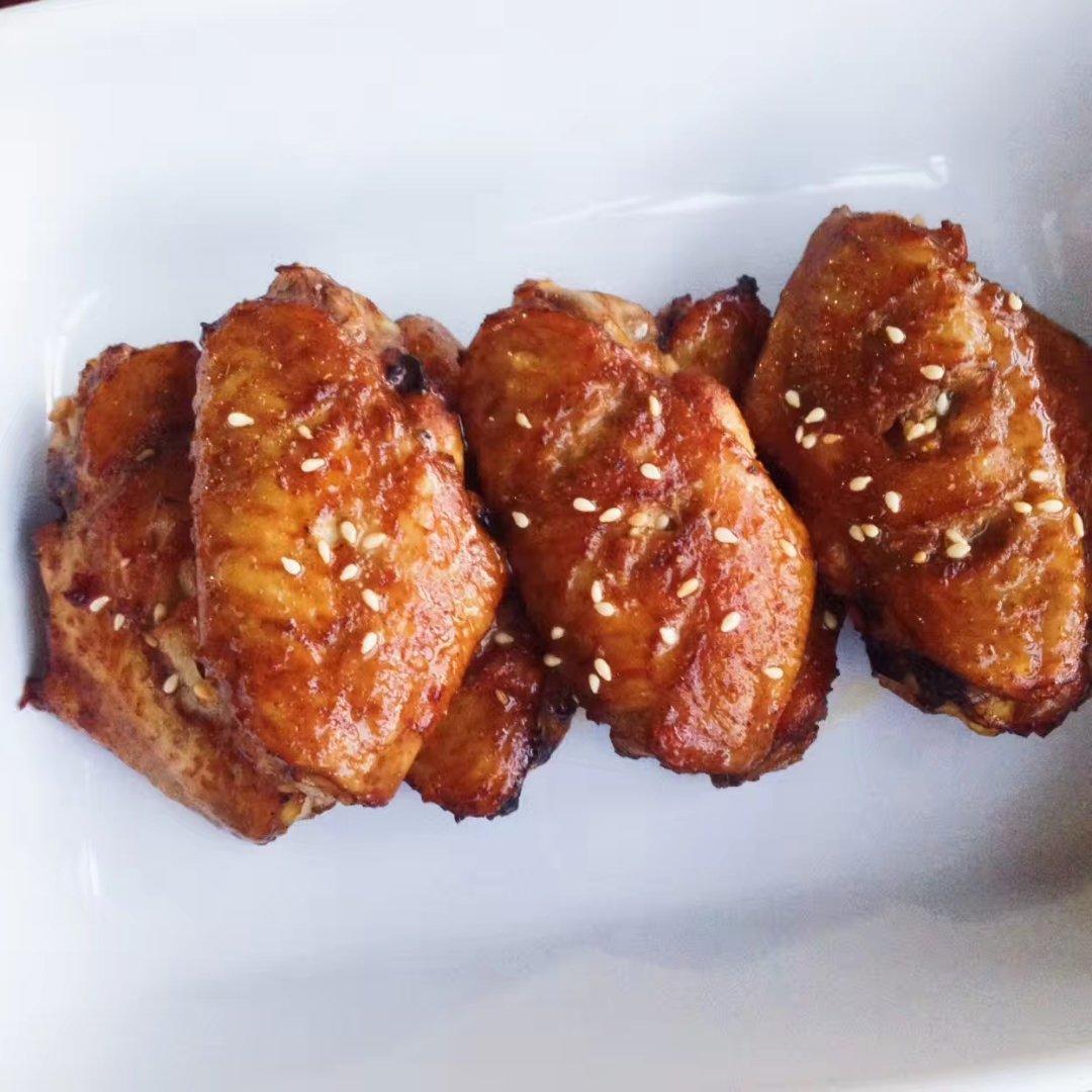 蒜香蜜汁烤鸡翅