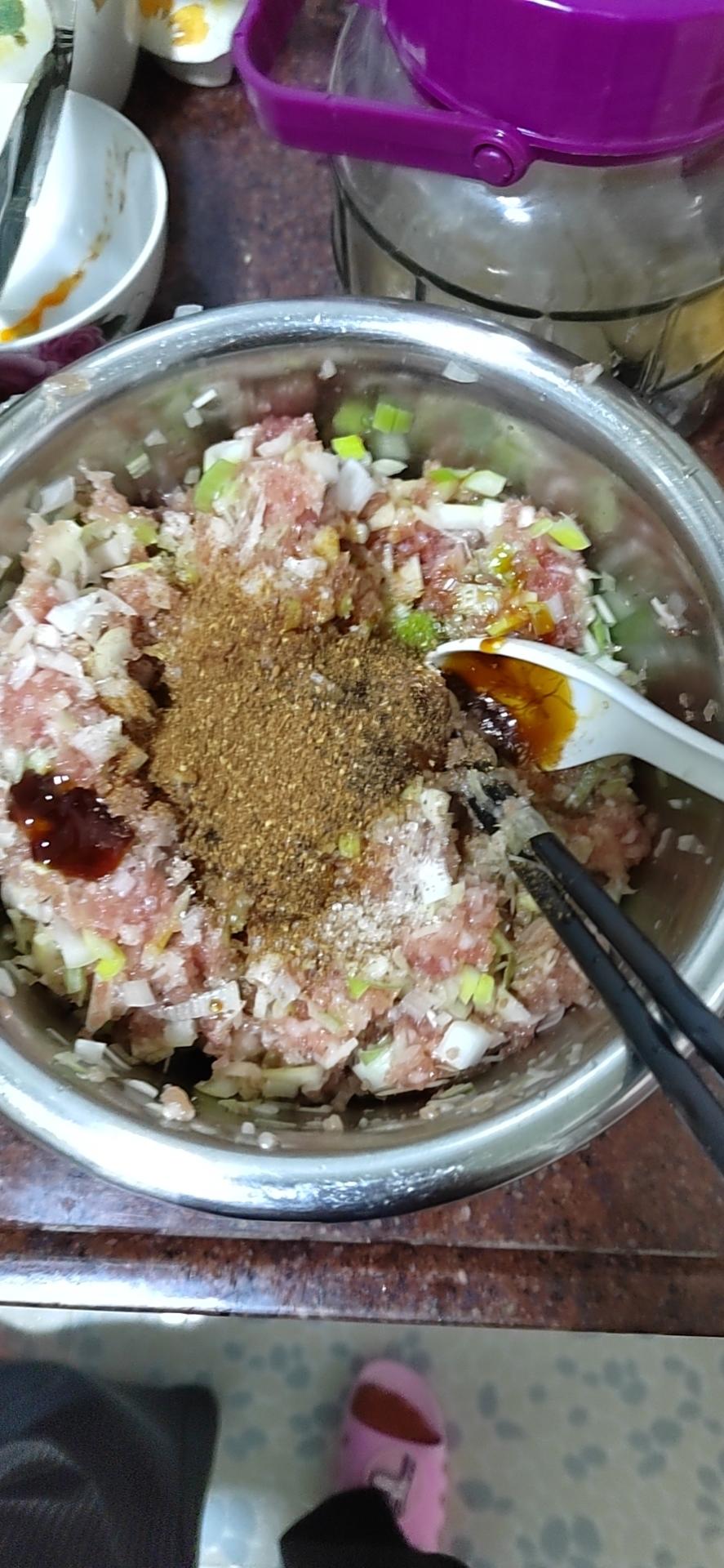 猪肉大葱饺子馅超级简单