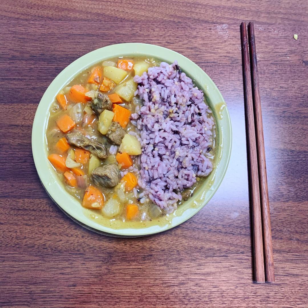 咖喱牛肉饭