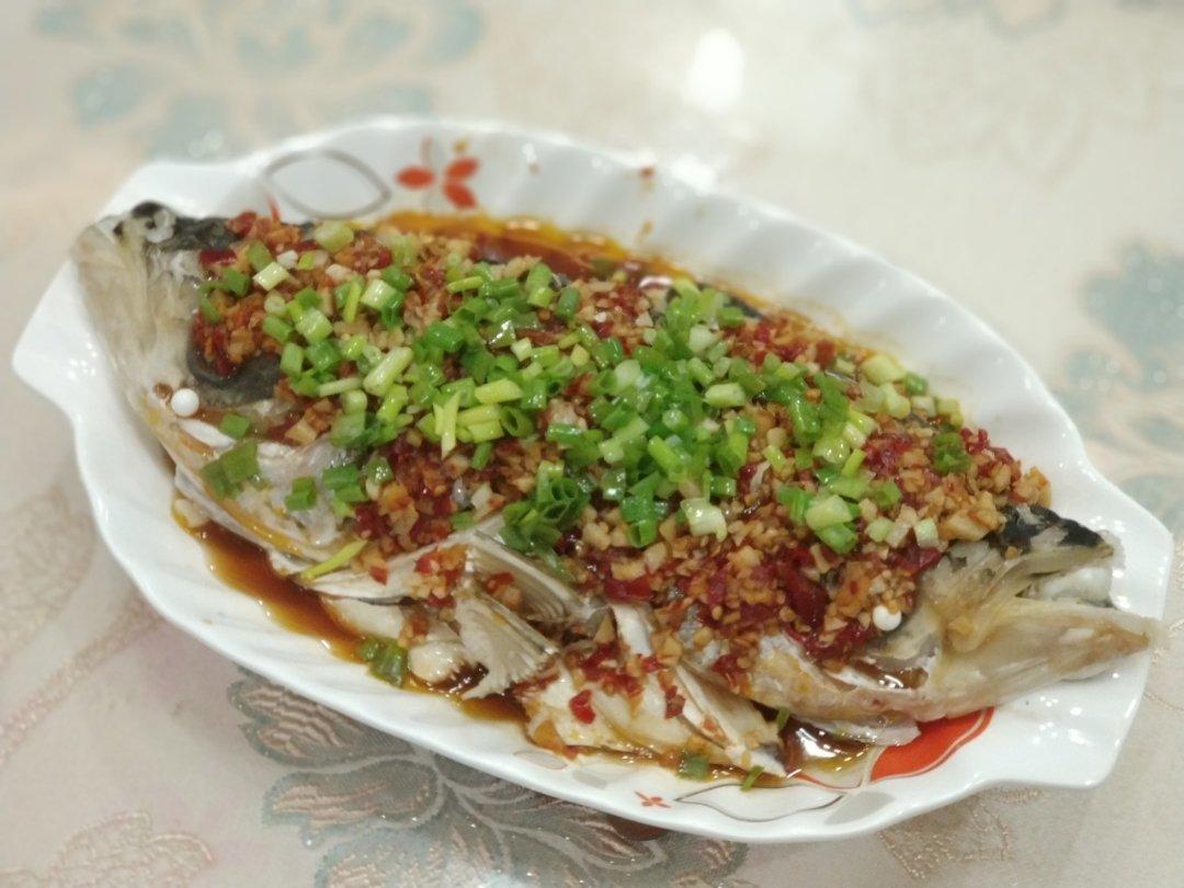 剁椒鱼头