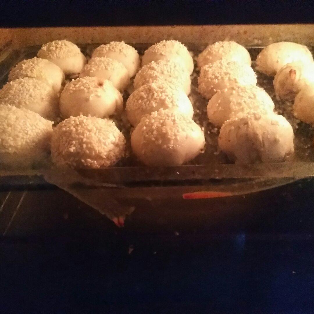 香酥可口一拿掉渣哦，经典棋子烧饼