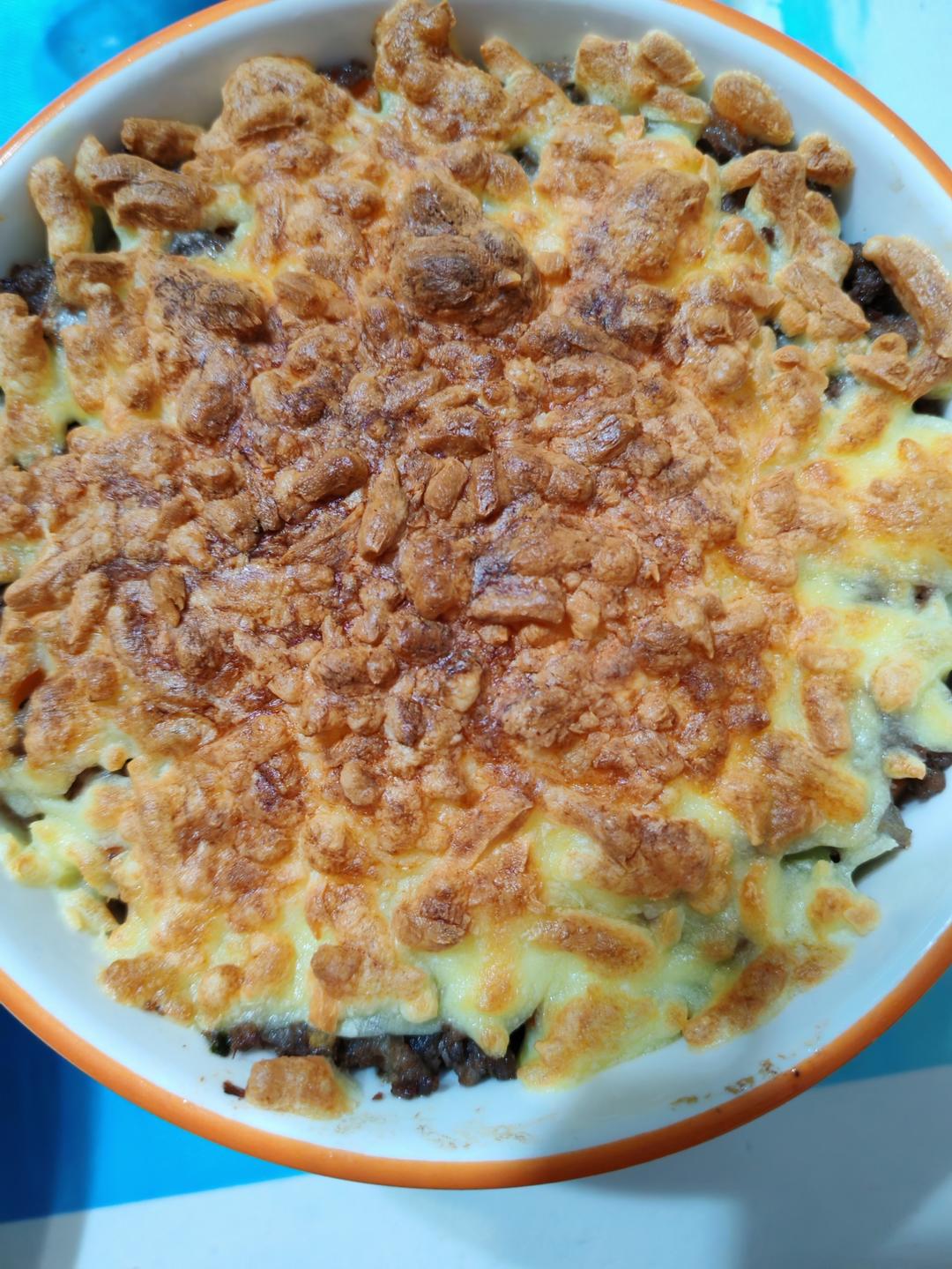 芝士牛肉土豆泥焗饭