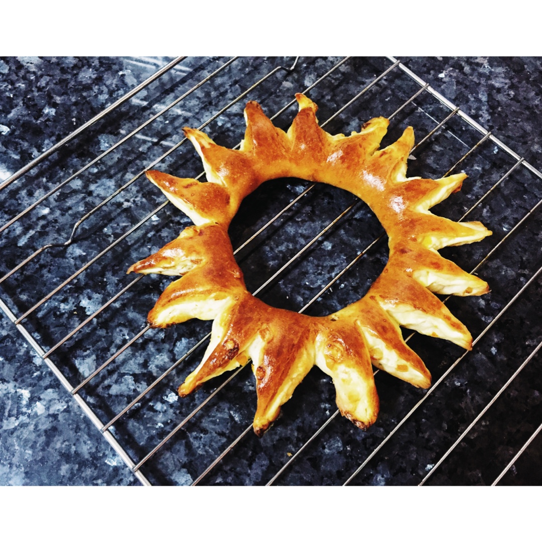 af-4做的小太阳面包(sunflour)