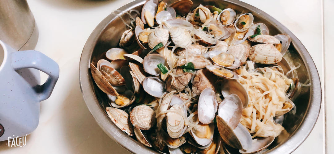 花甲粉丝金针菇