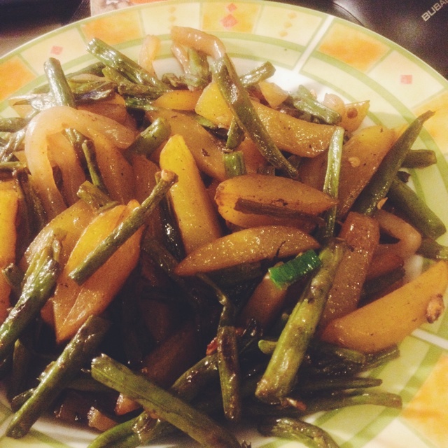 土豆炖豆角