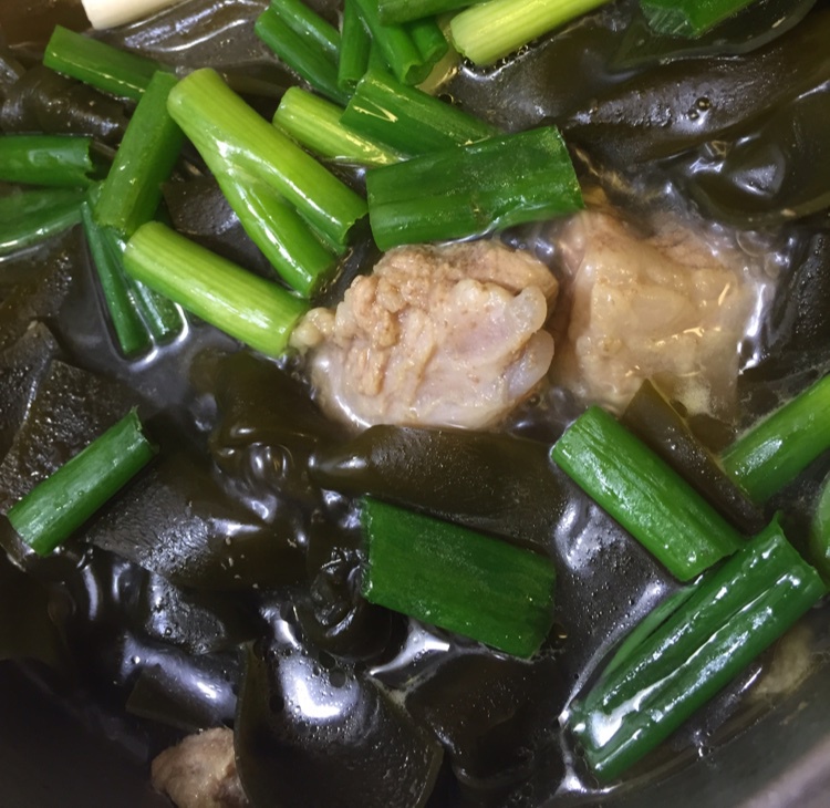 排骨海带汤