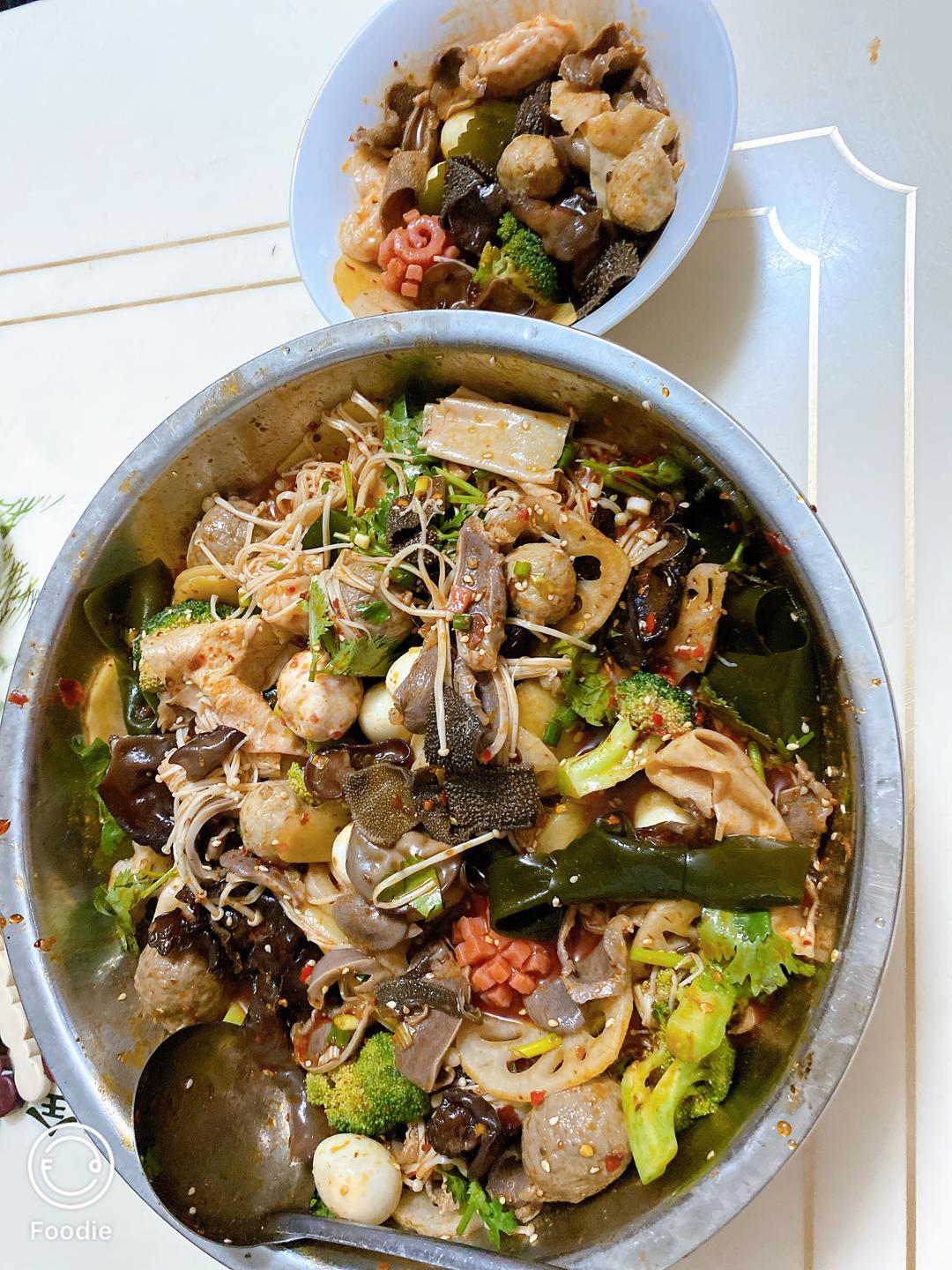 冷锅串串钵钵鸡