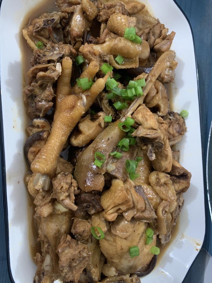 小鸡🍗炖蘑菇🍄（原创）
