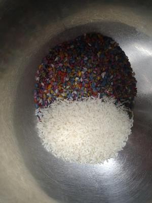 彩虹米饭长高高的做法 步骤1