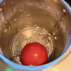 番茄鸡蛋面疙瘩的做法 步骤3